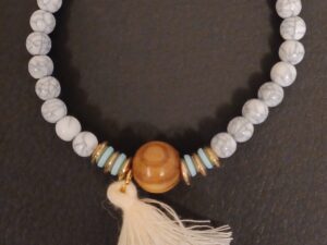 armbånd med træperler
